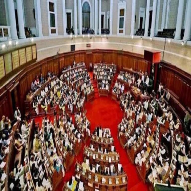 রাজ্যের পূর্ণমন্ত্রীদের বেতন ছিল ১১ হাজার টাকা-- বেড়ে হল ৫১ হাজার টাকা।