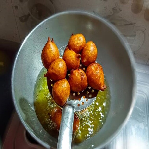 তালে রয়েছে ভিটামিন এ, বি, সি। এছাড়াও জিংক, পটাশিয়াম, আয়রন, ক্যালসিয়াম-সহ আরও অনেক খনিজ উপাদান। এর সঙ্গে আরও আছে অ্যান্টি-অক্সিজেন ও অ্যান্টি-ইনফ্লামেটরি উপাদান। সব মিলিয়ে এমনিতে তাল পুষ্টিগুণে ঠাসা।