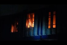 মধ্যরাতের আগুনে পুড়ে ছাই আসানসোল দুর্গাপুর উন্নয়ন পর্ষদ, ছুটে এলেন জেলাশাসক