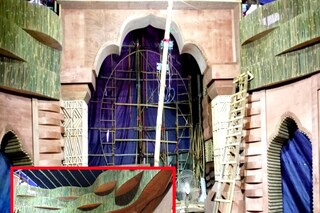 তৈরি হচ্ছে মণ্ডপ