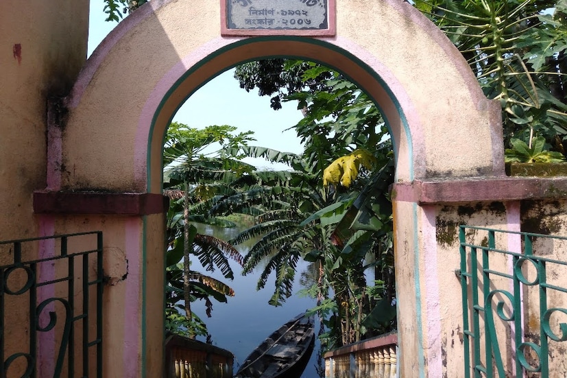 শ্যামসুন্দর জিউকে কেন্দ্র করে প্রতিবছর রাসমেলা বসে। ময়না গড়ের রাসমেলার বর্তমান বয়স ৪৬১। রাসমেলা দুই সম্প্রদায়ের মানুষের মিলনের মেলা। রাস মেলার কমিটি গড়া হয়েছে হিন্দু-মুসলমান উভয় সম্প্রদায়ের মানুষদের নিয়ে।