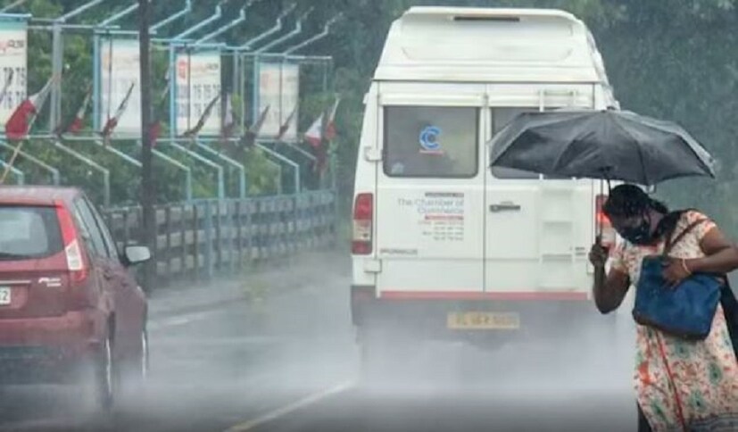 উত্তরবঙ্গে হালকা থেকে মাঝারি বৃষ্টি। দার্জিলিং কালিম্পং আলিপুরদুয়ার কোচবিহার জলপাইগুড়িতে বৃষ্টি বেশি হওয়ার সম্ভাবনা।photo source collected 