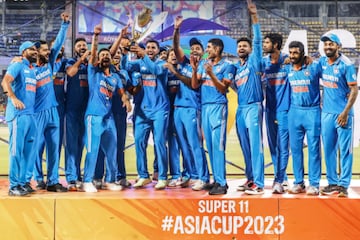 Asia Cup 2023: এশিয়া কাপ জিতে কত কোটি টাকা পেল ভারত! কল্পনাও করতে পারবেন না Asia Cup 2023: এশিয়া কাপ জিতে কত কোটি টাকা পেল ভারত! কল্পনাও করতে পারবেন না