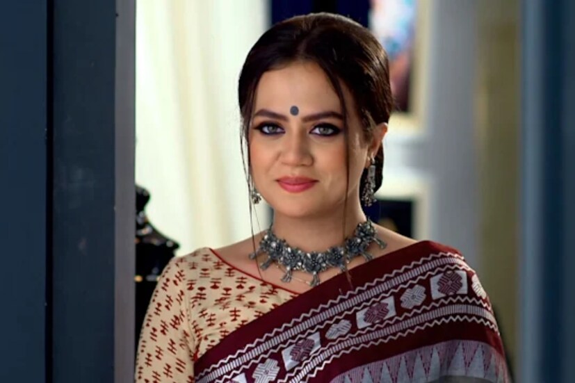 মিশকা তার পরের চাল প্রস্তুত করে নিয়েছে। তার দাবি, সে অন্তঃসত্ত্বা এবং তার সন্তানের বাবা সূর্য। সে মিথ্যে প্রমাণ করতে মুখিয়ে রয়েছে। যেন তার এবং সূর্যর মধ্যে শারীরিক সম্পর্ক তৈরি হয়েছিল।