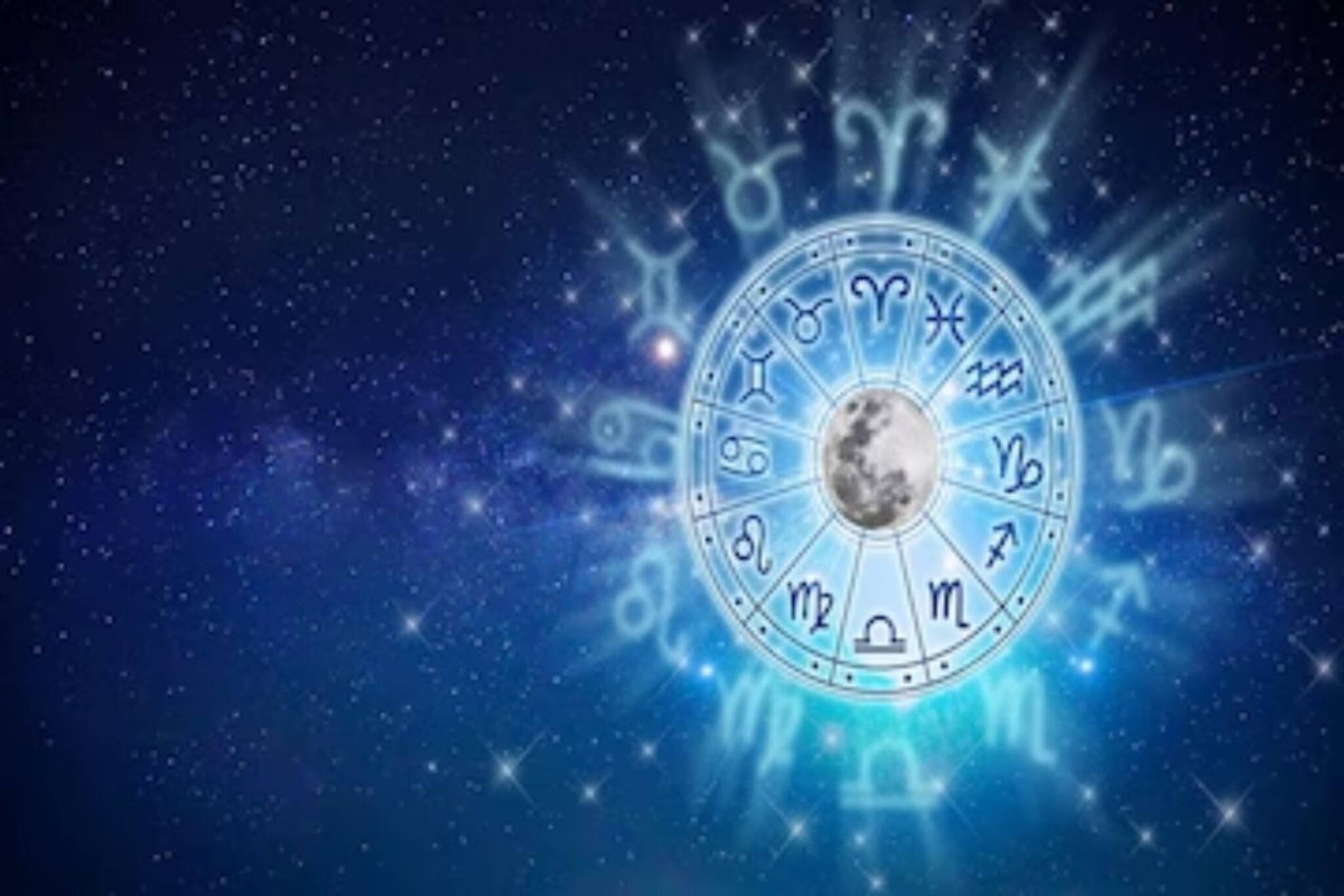 এক চন্দ্রগ্রহণ, আর তাতেই টাকা আর সম্পদে ভরে যাবেন এই রাশির জাতকরা! দেখুন