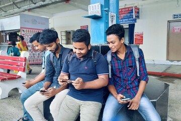 ফ্রি