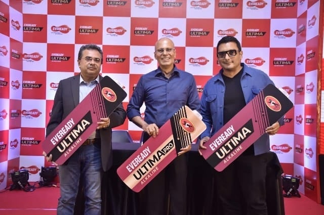 Left to Right: Mr Anirban Banerjee, Sr VP &SBU Head(Batteries & Flashlights) Eveready Industries India Ltd; Mr Suvamoy Saha, MD, Eveready Industries India Ltd and Mr Sukesh Nayak, CCO, Ogilvy India unveiled New and improved range of Eveready Ultima Alkaline Battery
