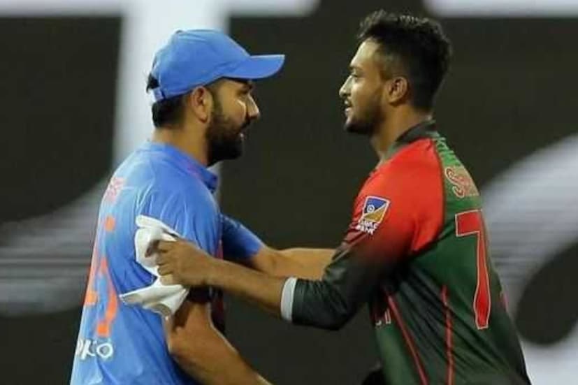 ভারতের বিরুদ্ধে নামার আগে নানা সমস্যায় জর্জরিত বাংলাদেশ। একদিকে পরপর ২ ম্যাচ হার। ভারতের বিরুদ্ধে জয়ে ফিরতে না পারলে সেমি ফাইনালের যাওয়ার আশা আরও ক্ষীণ হবে। তারউপর দলের প্রধান তারকা শাকিব আল হাসানের চোট।