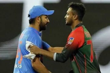 IND vs BAN: বাংলাদেশের বিরুদ্ধে ভারতীয় দলে মহাচমক! রইল ২ দলের সম্ভাব্য একাদশ IND vs BAN: বাংলাদেশের বিরুদ্ধে ভারতীয় দলে মহাচমক! রইল ২ দলের সম্ভাব্য একাদশ
