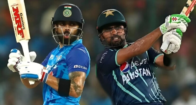 এশিয়া কাপের ওডিআই ফর্ম্যাটে এখনও পর্যন্ত বিরাট কোহলি এখও পর্যন্ত ১১ ম্যাচ খেলে ৬১৩ রান করেছেন। স্ট্রাইকরেট ৯৭.১৪। সেখানে বাবর আজম ৬ ম্যাচে করেছেন ৩০৭ রান। স্ট্রাইক রেট ৮৭.৪৬। 
