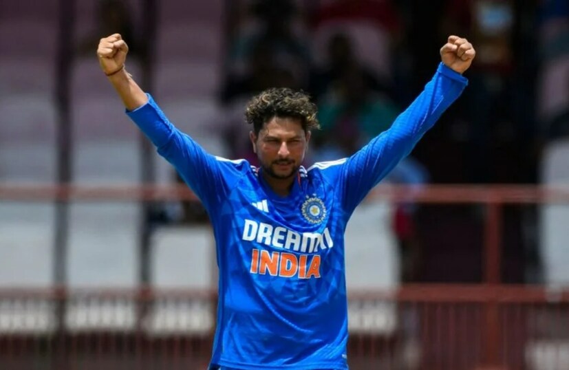 কুলদীপ যাদব: বিশ্বকােপ ভারতীয় দলের স্পিন অ্যাটাকে অন্যতম প্রধান অস্ত্র হতে চলেছেন কুলদীপ যাদব। সাম্প্রতিক সময়ে মিজের সেরা ছন্দে রয়েছেন চায়নাম্যান স্পিনার। এশিয়া কাপেও সর্বোচ্চ উইকেট শিকারী হয়েছেন তিনি। ভারতীয় উইকেটে কুলদীপ চায়নাম্যান স্পিন ভারতের সেরা অস্ত্র হতে চলেছে।