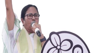 দিল্লি যাচ্ছেন মুখ্যমন্ত্রী, রাষ্ট্রপতির নৈশভোজে যোগ দেবেন মমতা বন্দ্যোপাধ্যায়