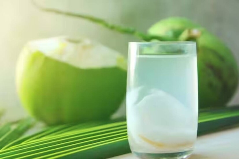 বর্ষার শেষলগ্নে এখন বাড়ছে ডেঙ্গির দাপট। মশাবাহিত এই অসুখের বিপজ্জনকতম দিক হল প্লেটলেট বা অনুচক্রিকার সংখ্যা কমে যাওয়া। প্লেটলেট বৃদ্ধির জন্য অনেকেই অনেক রকম উপায়ের দ্বারস্থ হন। 