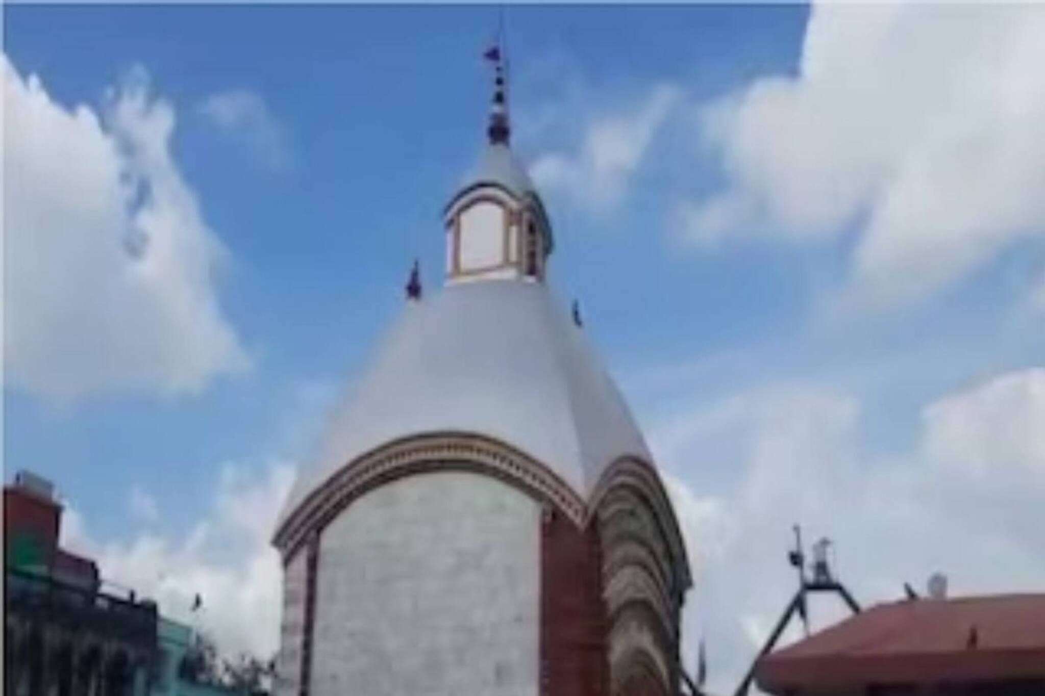 পুণ্যভূমি তারাপীঠ ও কালীসাধকের জন্মভিটের স্থানমাহাত্ম্যে অগণিত পুণ্যার্থীর ভিড়