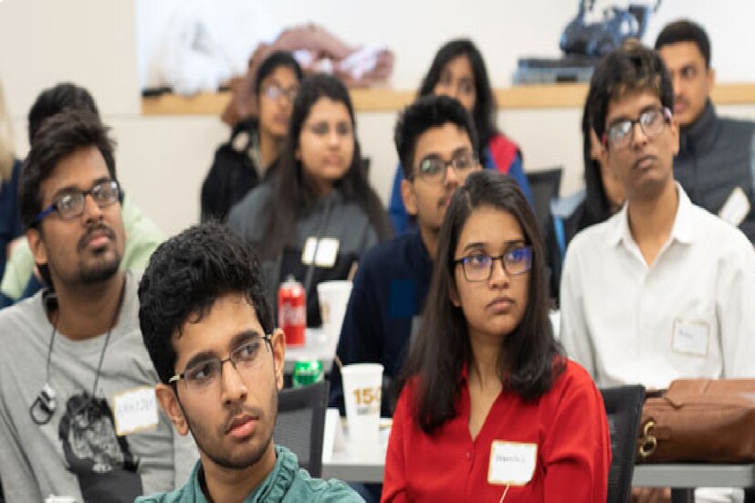বিশ্বের সবচেয়ে কঠিনতম পরীক্ষার তৃতীয় স্থানেও রয়েছে ভারত৷ ভারতের IAS, IPS এবং IFS-এর মতো প্রশাসনিক পদে নিয়োগের জন্য বাছাইমূলক পরীক্ষা হল UPSC৷ ২-৩ ঘণ্টার এই পরীক্ষা র জন্য ২০২১ সালে প্রতিদ্বন্দ্বিতা করেছিলেন ১০ লক্ষ ৯৩ হাজাক ৯৪৮ জন পরীক্ষার্থী৷ তার মধ্যে সফল হন মাত্র ৬৮৫ জন৷ পাশের হার ০.২ শতাংশ৷