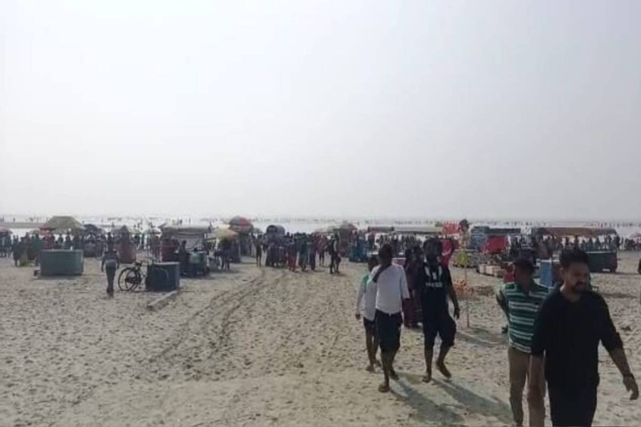 South 24 Parganas: বকখালির সমুদ্রতীরে ওটা কী! যা ঘটল... অবাক কাণ্ড