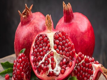 বেদানা আমাদের স্বাস্থ্যের জন্য খুবই উপকারী