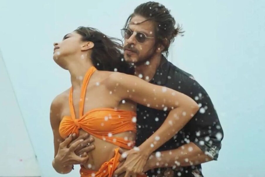  দীপিকা এর আগে শাহরুখের সঙ্গে একাধিক কাজ করেছেন। 'জওয়ান' তাঁর একটি ক্যামিও ছিল, কিন্তু তাঁর চরিত্রটি দর্শকদের কাছে বেশি প্রশংসিত হয়েছে। তাই অনেকেই মনে করছেন এটা মোটেও ক্যামিও ছিল না। 'জওয়ান'কেও শাহরুখ-দীপিকার অন্যান্য ছবির মতো করেই দেখানো হয়েছে। তাই অনেকে মনে করছেন নাকি নয়নতারা সিদ্ধান্ত নিয়েছেন তিনি এই মুহূর্তে আর বলিউডে কাজ করবেন না।