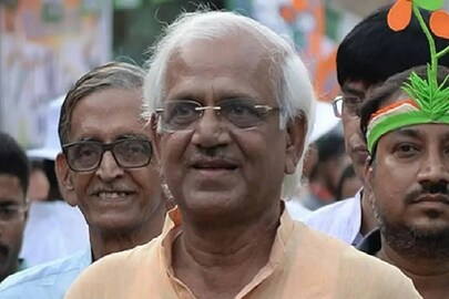 রাজ্যের মন্ত্রী শোভনদেব চট্টোপাধ্যায়