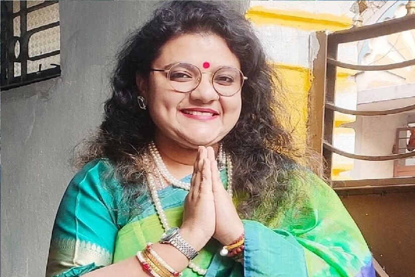 *বিষ্ণুপুরের বিজেপি সাংসদ সৌমিত্র খাঁয়ের সঙ্গে দীর্ঘদিন ধরে চলা বিবাহবিচ্ছেদের মামলা শেষ হয়েছে ১৬ জানুয়ারি। আইনি কাগজও হাতে পেয়েছেন। তারপরেই দ্বিতীয় বার বিয়ের সিদ্ধান্ত নেন সুজাতা মণ্ডল। সংগৃহীত ছবি। 