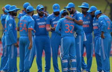 ODI WC 2023: বিশ্বকাপের আগে শেষ মহড়া, কঠিন সিদ্ধান্ত নিতে হবে ভারতকে