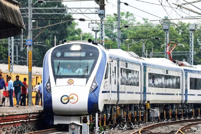 পাশাপাশি, বিজয়ওয়াড়া-চেন্নাই বন্দে ভারত এক্সপ্রেস রেনিগুন্টা রুট হয়ে চলবে এবং তিরুপতি-সহ তীর্থযাত্রা কেন্দ্রগুলিকে সংযুক্ত করবে। এই বন্দে ভারত ট্রেনগুলি চালু করার ফলে দেশে রেল পরিষেবার এক নতুন দিগন্ত খুলে যাবে।