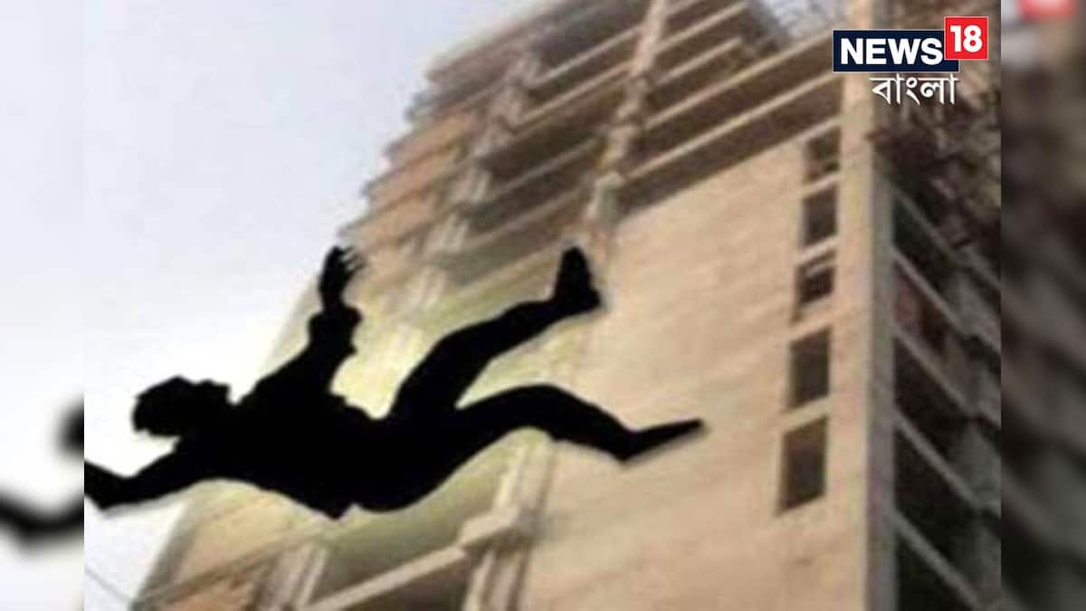 কসবার ছাত্র মৃত্যুতে শিক্ষক-অশিক্ষক কর্মীদের তলব, তালিকায় পড়ুয়ারাও! তৎপর পুলিশ কসবার ছাত্র মৃত্যুতে শিক্ষক-অশিক্ষক কর্মীদের তলব, তালিকায় পড়ুয়ারাও! তৎপর পুলিশ