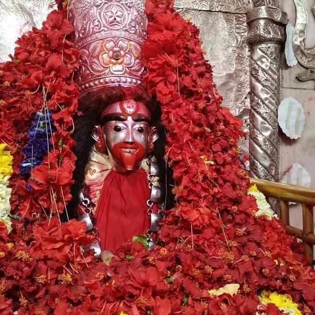 একাধিক পঞ্জিকা মতে বৃহস্পতিবার অহোরাত্র কৌশিকী অমাবস্যা৷ আজ, ২৭ ভাদ্র ভোর ৫.৩১ মিনিটে শুরু হচ্ছে কৌশিকী অমাবস্যার পুণ্যতিথি৷