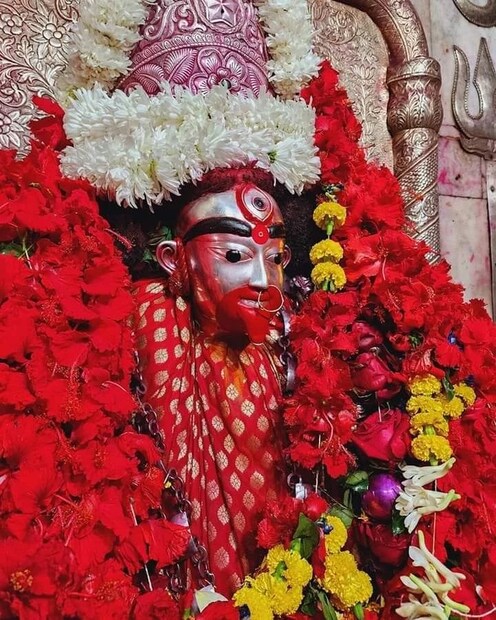 অন্য পঞ্জিকা মতে কৌশিকী অমাবস্যা পুণ্যতিথি এবং পূর্বফাল্গুনী নক্ষত্র অহোরাত্র৷
