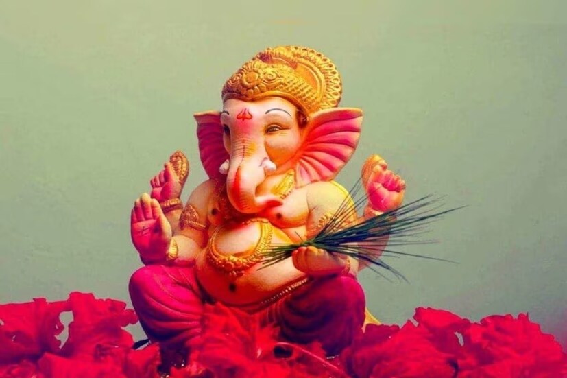 ফের অমৃতযোগ থাকবে রাত্রি ৬.১৪ থেকে ৯.২৭ পর্যন্ত৷ ফের ১১.৫২ মিনিট থেকে ৩.০৬ পর্যন্ত৷ আবার ৩.৫৩ থেকে সূর্যোদয় পর্যন্ত৷