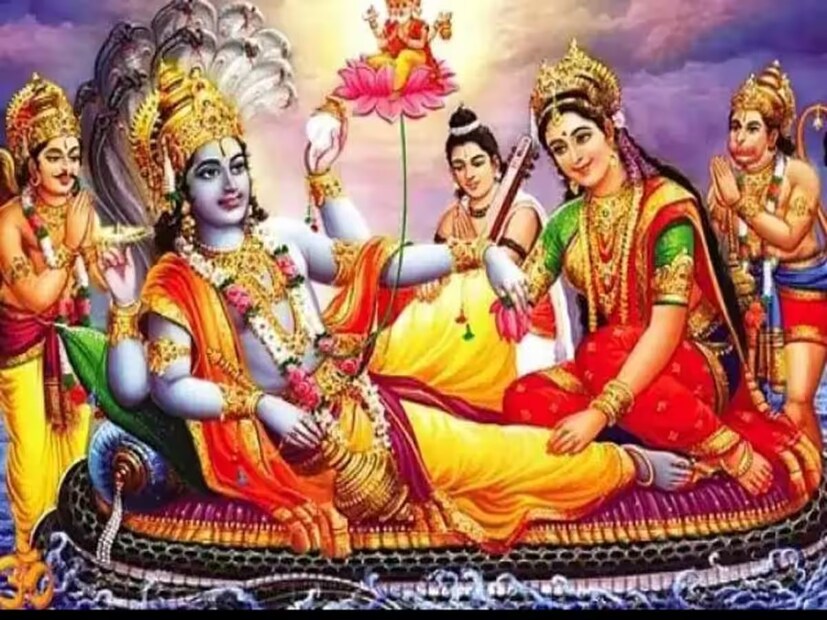 অন্য পঞ্জিকা অনুযায়ী বারবেলা ৩.৫৫ থেকে ৫.২৫ পর্যন্ত৷ অমৃতযোগ সকাল ৭.০৪ মধ্যে ও দুপুর ১.২৬ থেকে ৩.০২ পর্যন্ত৷