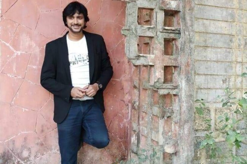 তবে শুধু পজিটিভ নয়, নেগেটিভ চরিত্রেও অনবদ্য। অন্যান্য মেগায় তাঁকে নেগেটিভ চরিত্রেও দেখা গিয়েছে। 'মন দিতে চাই' সিরিয়ালেও নায়ক সোমরাজের কাকার চরিত্রে অভিনয় করছেন তিনি। 