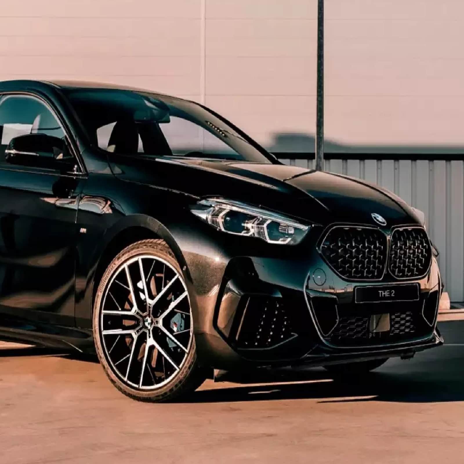 what is the disadvantage of black car, কালো গাড়ির অসুবিধাগুলো জেনে নিন