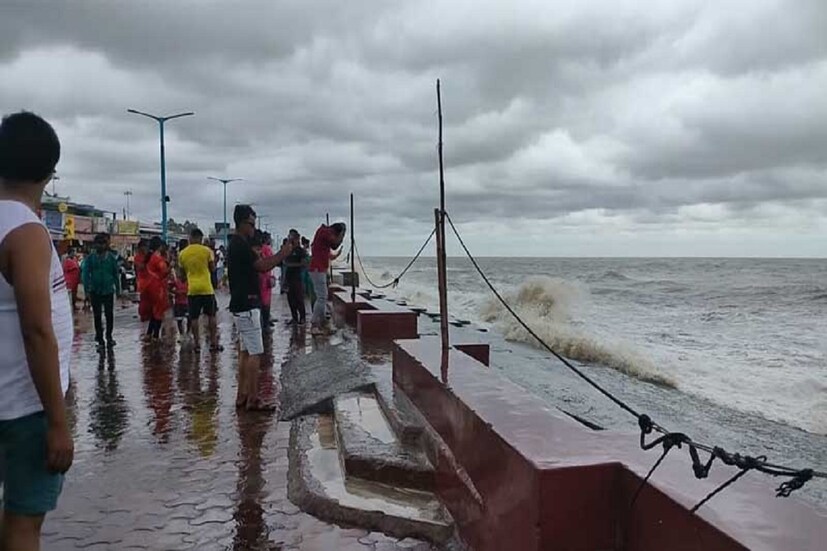 এগরা শহরের এদিন সর্বোচ্চ তাপমাত্রা ৩১.৯ ডিগ্রি সেলসিয়াস এবং সর্বনিম্ন ২৪.৮ ডিগ্রি সেলসিয়াস। বাতাসে আর্দ্রতার পরিমাণ ৯২ শতাংশ। সপ্তাহ পর বৃষ্টিতে পূর্ব মেদিনীপুর জেলার সর্বত্রই কমেছে তাপমাত্রা। দিঘা সহ দক্ষিণ বঙ্গের উপকূলবর্তী জেলায় বৃষ্টির পরিমাণ বাড়বে। এখনই আবহাওয়ার পরিবর্তনের সম্ভাবনা নেই।