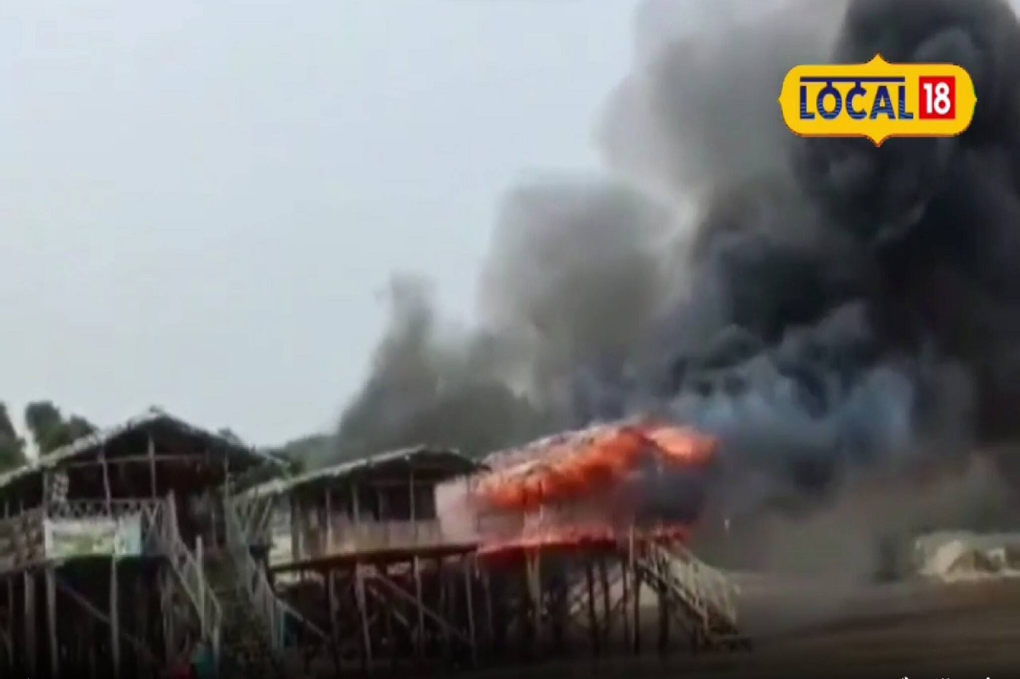 বিধ্বংসী আগুন তাজপুরের হোটেলে, ব্যাপক আতঙ্কে পর্যটকরা