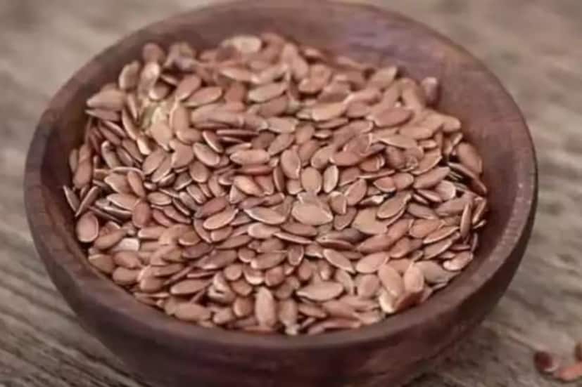 হেল্থ লাইনের মতে, তিসিতে রয়েছে ওমেগা ৩ ফ্যাটি অ্যাসিড যা হার্ট ভাল রাখতে অত্যন্ত সাহায্য করে।