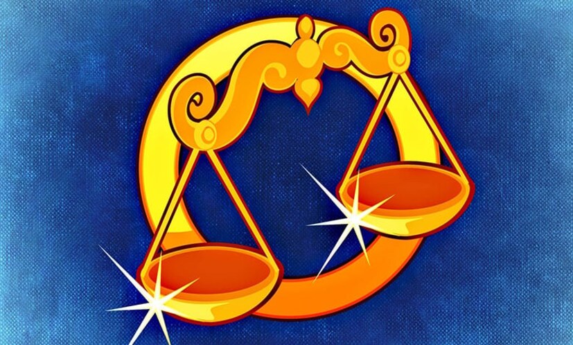 তুলা রাশির (Libra Zodiac)  তুলা রাশির শুভ রঙ সাদা, গোলাপি। আবার হালকা হলুদও সুখ ও শান্তি ফিরিয়ে আনে জীবনে। 