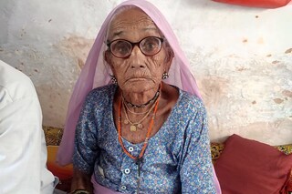 ১০২ বছরেও সমান পারদর্শী এই মহিলা, দেখেছেন পঞ্চম প্রজন্মকেও