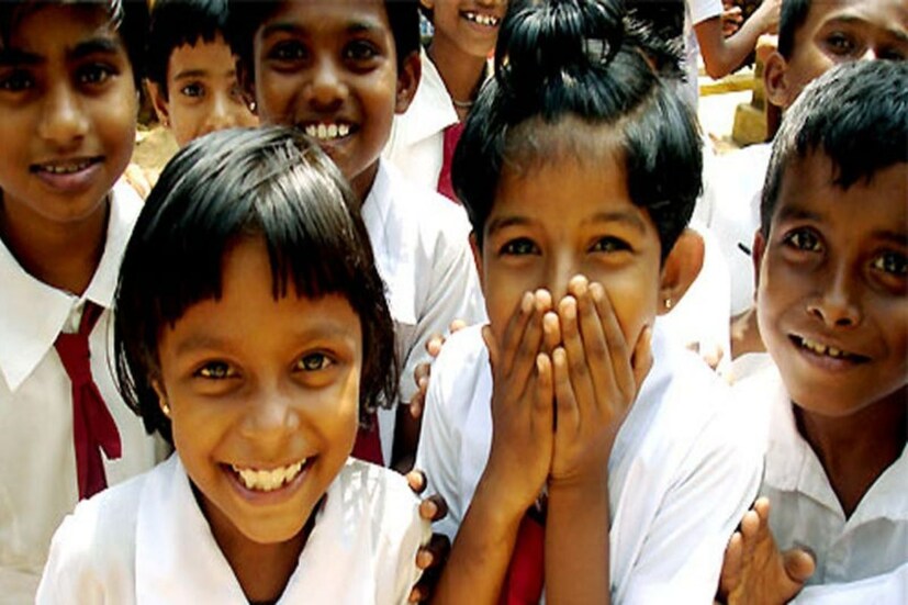 World's Best School List 2023: সব অভিভাবকই চান সেরা স্কুলে সন্তানের পঠন পাঠন। স্কুল নির্বাচন নিয়ে বাবা-মায়েদের চিন্তার শেষ নেই। বাড়ির পরে ছাত্রজীবনে ছেলে-মেয়েদের জীবনের বেশিরভাগ সময়টাই কাটে স্কুলে। আগামী দিনে তাঁরা কেমন মানুষ হয়ে উঠবে তা অনেকটাই নির্ভর করে স্কুলের পরিবেশের উপর।