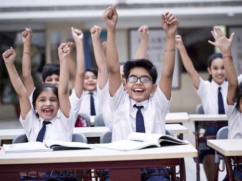World's Best School List 2023: দুনিয়ার সেরা তিন স্কুলের তালিকায় এবার বিরাট চমক। ভারত থেকেই বেছে নেওয়া হল দুটি স্কুলের নাম। কোন কোন স্কুল পৃথিবীর স্কুলের শ্রেষ্ঠত্বের তালিকায় রয়েছে দেখুন। কেন সেরা? রইল বিস্তারিত।