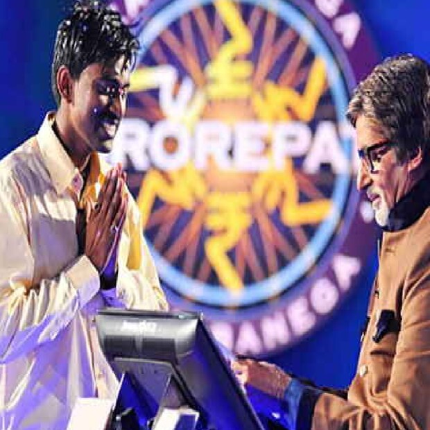 ২০১১ সালে সুশীল কুমার কেবিসি-তে ৫ কোটি টাকা জিতেছিলেন। তার পর তিনি কিন্তু এক টাকাও রাখতে পারেননি। এখন তিনি একেবারে দেউলিয়া।