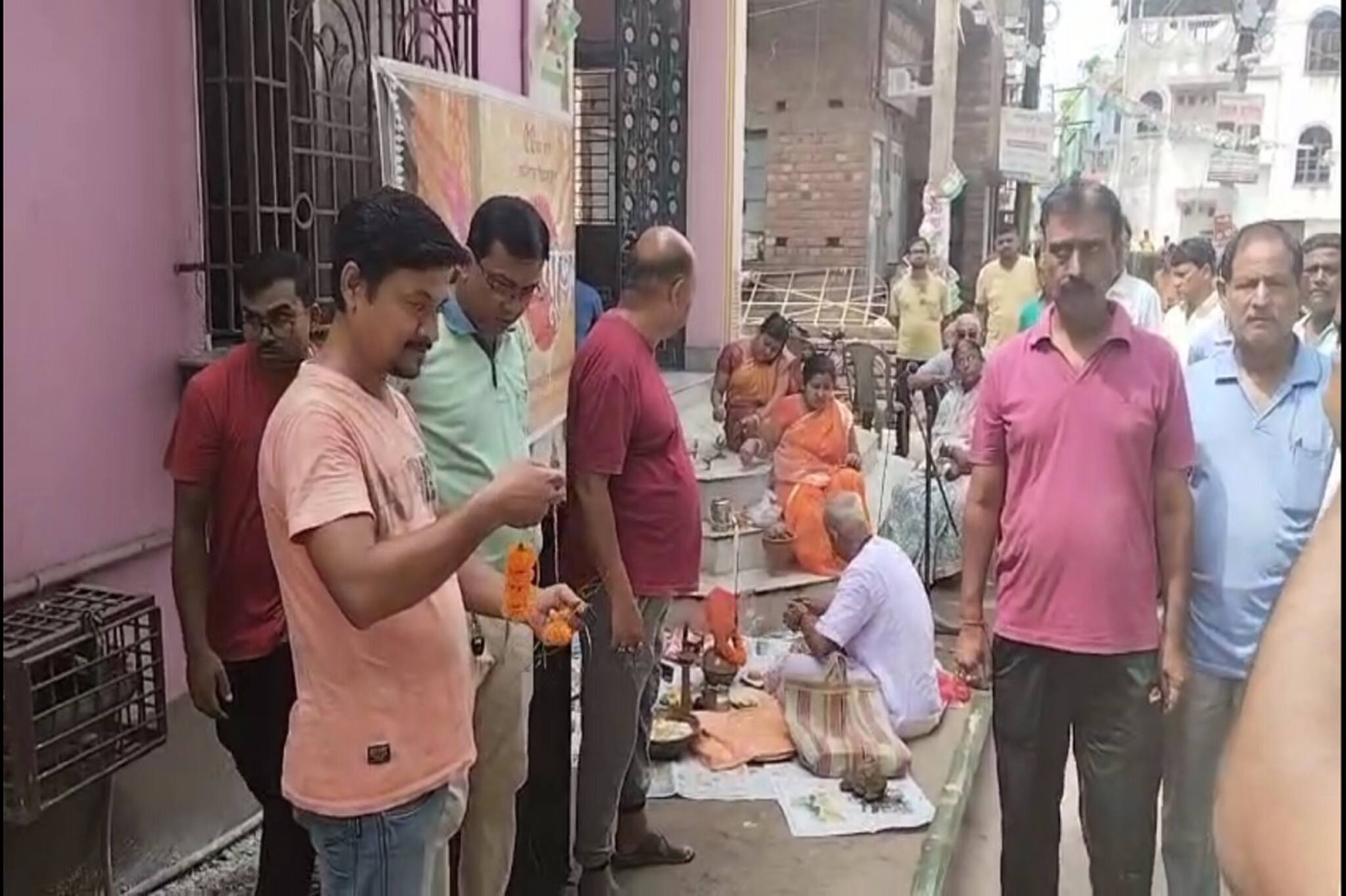 'পুরনোকে নতুন করে ফিরিয়ে আনা' থিমের চমকে সেজে উঠছে রানাঘাট