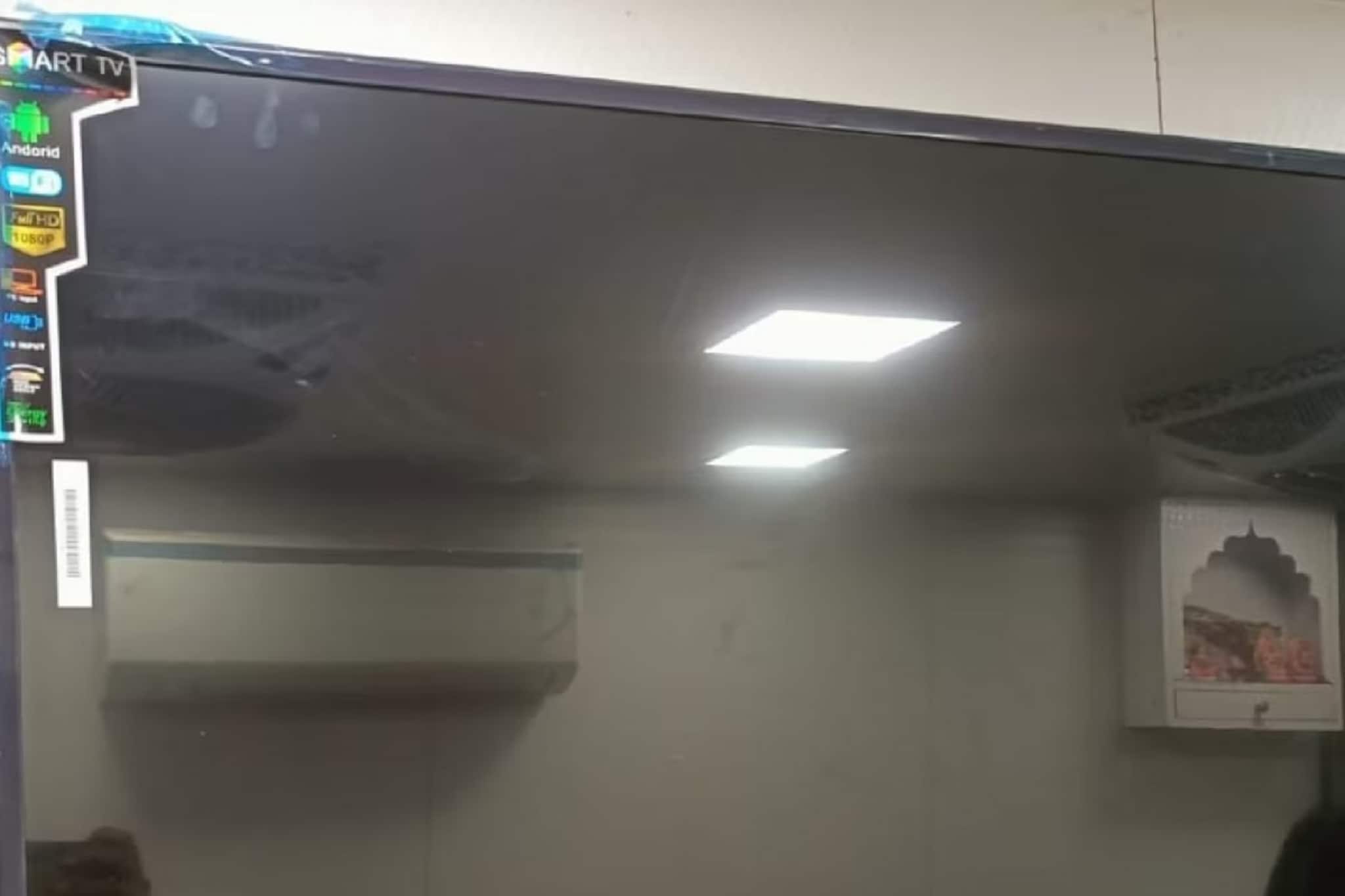 বাড়ির কোন জায়গায় টিভি রাখতে নেই? জানেন কি? ভুল করে রেখে থাকলে জেনে নিন