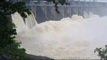 আরও বাড়ল প্লাবনের আশঙ্কা! জল বাড়ল মাইথন, পাঞ্চেতে