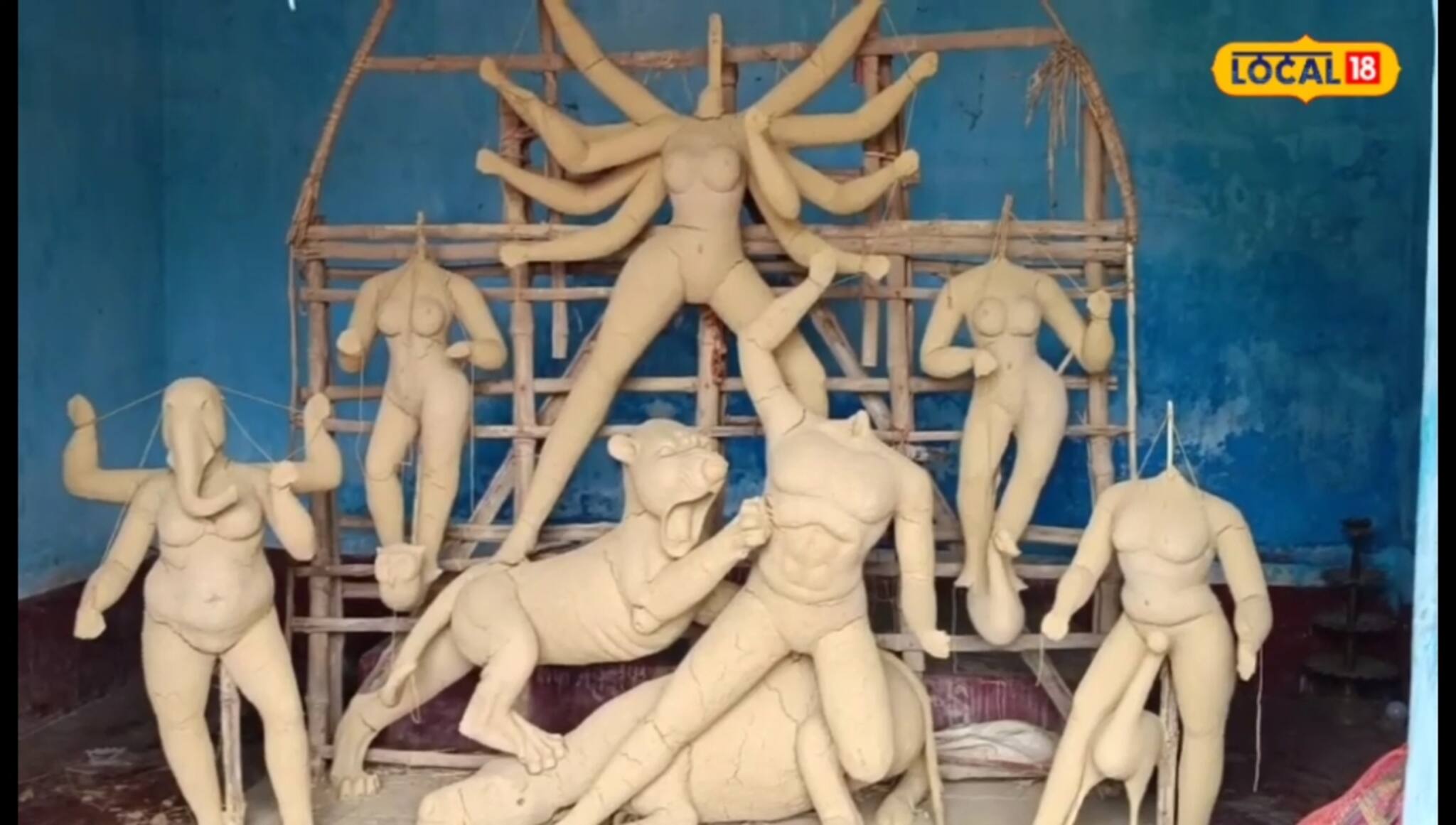 বীরভূমের এই গ্রামে দেখুন কীভাবে হয় দুর্গাপুজো