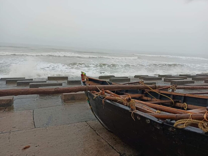 হাওয়া অফিসের পূর্বাভাস অনুযায়ী, দিঘা সহ পূর্ব মেদিনীপুর ও দক্ষিণবঙ্গের অন্যান্য জেলায় পশ্চিমী ঝঞ্ঝার কারণে আবহাওয়ার বদল ঘটবে ২২ অক্টোবর থেকে। 