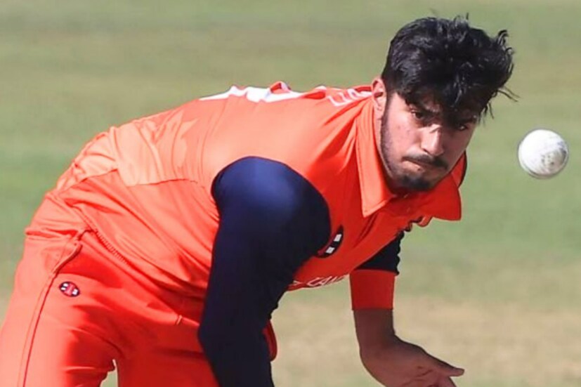 এই বিশ্বকাপে দক্ষিণ আফ্রিকার বিরুদ্ধে একটি মাত্র জয় পেয়েছে নেদারল্যান্ডস। তবে দলের হয়ে গুরুত্বপূর্ণ অবদান রেখেছেন রবিচন্দ্রন অশ্বিনের ভক্ত এই অফ স্পিনার। ভারতের বিরুদ্ধে খেলার দিন অশ্বিনের সঙ্গে দেখা করার জন্য মুখিয়ে রয়েছেন আরিয়ান দত্ত।