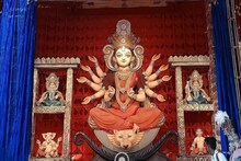 গুজরাতের সোমনাথ মন্দিরের আদলে প্যান্ডেল, আহিরিটোলার পুজোর ছবিতে চোখ ধাঁধিয়ে যাবে