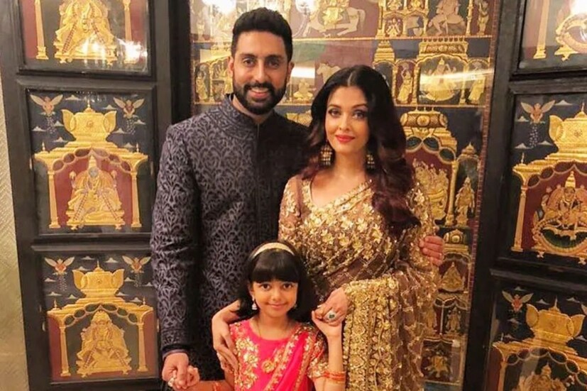 বাড়ির মধ‍্যে রয়েছে তাঞ্জোর পেইন্টিং। বহুমূল‍্য এই পেইন্টিং জলসার সৌন্দর্য আরও বাড়িয়েছে। 