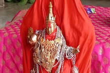 ৭০০ বছরের প্রাচীন দুর্গাপুজো, সিংহবাহিনী বাড়ির ইতিহাস শুনলে গায়ে কাঁটা দেবে